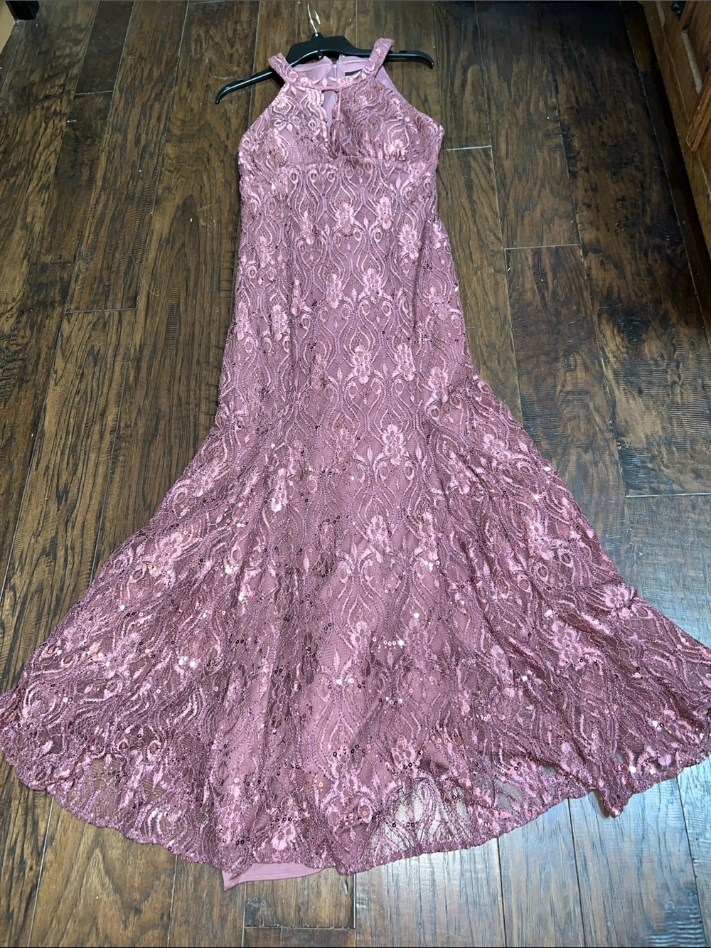 Elegant Plum Lace Sequin Evening Dress or Mother of the Bride/Groom Like New!
